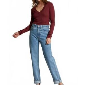 NEW PERFECTWHITETEE v-neck rib long sleeve tee in cranberry